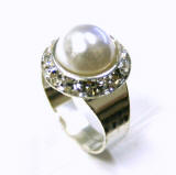 RN302 Swarovski Crystal Finger Ring